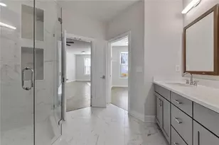 4317 Parkside Pl, Atlanta, GA 30342 - Photo 6