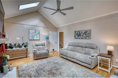 483 Villa Drive SW, Lilburn, GA 30047 - Photo 8