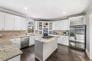 1566 Asheforde Dr, Marietta, GA 30068 - Photo 8