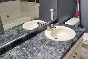 6660 Pole Creek Dr, Lithonia, GA 30058 - Photo 8