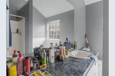 6660 Pole Creek Drive, Lithonia, GA 30058 - Photo 10