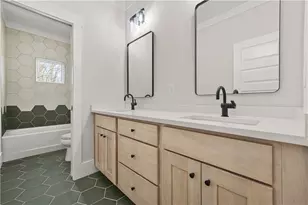 3135 Cherry St, Scottdale, GA 30079 - Photo 32