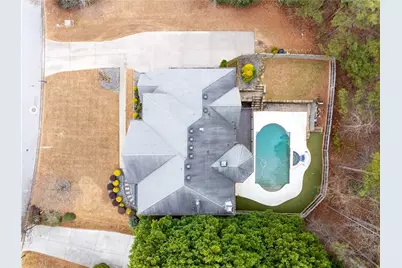 250 Camden Creek Court, Lawrenceville, GA 30043 - Photo 2