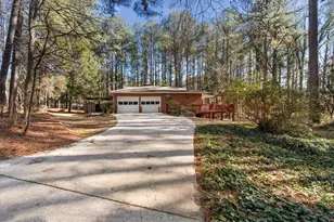4619 Knollwood Dr NW, Acworth, GA 30101 - Photo 2