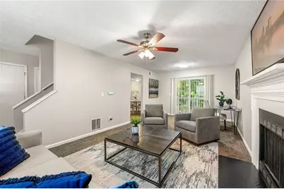 5570 Downs Way, Lithonia, GA 30058 - Photo 4