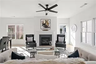 3305 Stillwood Dr, Hapeville, GA 30354 - Photo 6