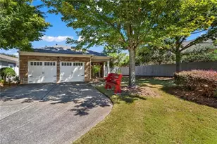 4022 Cottage Oaks Dr, Acworth, GA 30101 - Photo 1