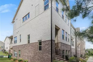 713 Brecklin Ln, Woodstock, GA 30188 - Photo 4