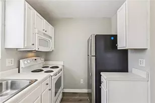 4310 Westglen Dr, Ellenwood, GA 30294 - Photo 8