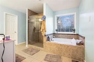 949 Yancey Ct, Loganville, GA 30052 - Photo 16