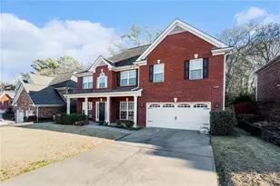 949 Yancey Ct, Loganville, GA 30052 - Photo 4