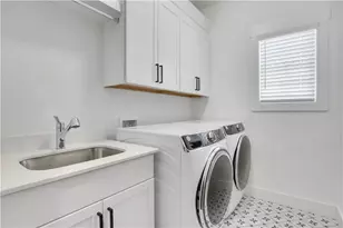 2008 Cottonwood Ln, Woodstock, GA 30188 - Photo 34