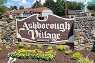 1818 Ashborough Cir, Marietta, GA 30067 - Photo 1