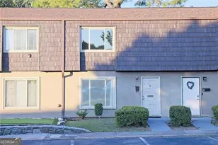 1818 Ashborough Cir, Marietta, GA 30067 - Photo 2