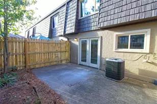 1818 Ashborough Cir, Marietta, GA 30067 - Photo 16