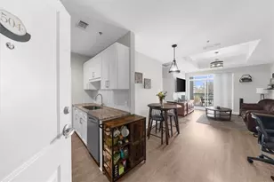 325 E Paces Ferry Road NE, Atlanta, GA 30305 - Photo 10