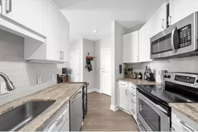 325 E Paces Ferry Road NE #504, Atlanta, GA 30305 - Photo 6