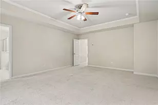 2464 Hanover Woods Rd, Lithonia, GA 30058 - Photo 18