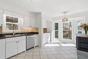 130 Spring Ridge Ct, Roswell, GA 30076 - Photo 14