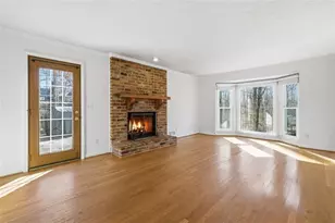 130 Spring Ridge Ct, Roswell, GA 30076 - Photo 8