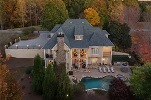 469 Rome Beauty Ln, Clarkesville, GA 30523 - Photo 2