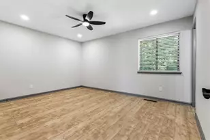 6685 Greenbower Ln, College Park, GA 30349 - Photo 12