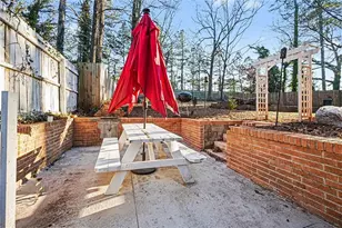 2494 Glenrock Dr, Decatur, GA 30032 - Photo 20