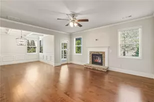 6496 Crosscreek Ln, Flowery Branch, GA 30542 - Photo 16