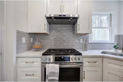 30 Westfair Court, Atlanta, GA 30328 - Photo 16