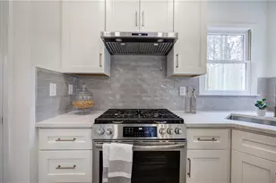 30 Westfair Ct, Atlanta, GA 30328 - Photo 16