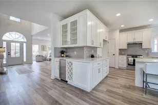 30 Westfair Ct, Atlanta, GA 30328 - Photo 14