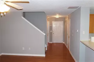 599 Fox Creek Crossing, Woodstock, GA 30188 - Photo 2