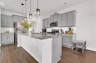 334 Darlington Dr, Ellenwood, GA 30294 - Photo 10