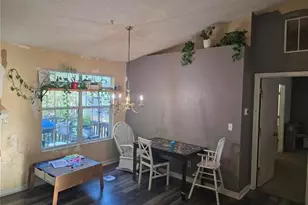 828 Tradd Ct, Stone Mountain, GA 30087 - Photo 6