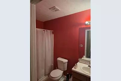 828 Tradd Court, Stone Mountain, GA 30087 - Photo 10