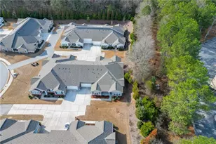 2476 Rathburn Cir, Loganville, GA 30052 - Photo 30