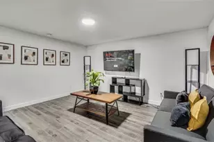 4050 Washington Rd, East Point, GA 30344 - Photo 38