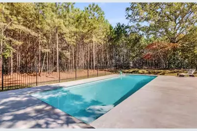 4050 Washington Road, East Point, GA 30344 - Photo 12