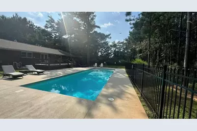 4050 Washington Road, East Point, GA 30344 - Photo 56