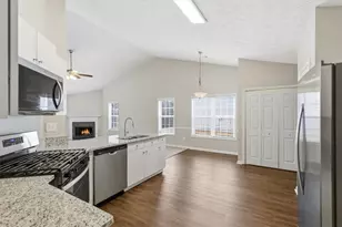 2720 Kentshire Way, Lawrenceville, GA 30044 - Photo 12