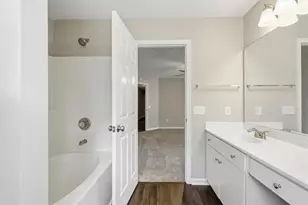 2720 Kentshire Way, Lawrenceville, GA 30044 - Photo 20