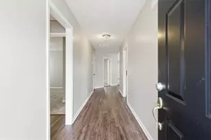 2720 Kentshire Way, Lawrenceville, GA 30044 - Photo 4