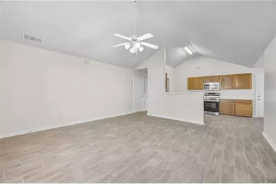 7137 Ravenwood Lane, Lithonia, GA 30038 - Photo 10