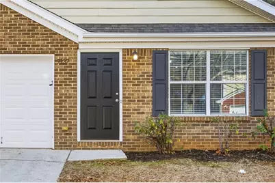 7137 Ravenwood Lane, Lithonia, GA 30038 - Photo 2