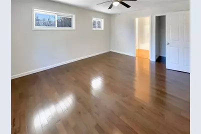 1367 Oakview Circle, Forest Park, GA 30297 - Photo 4