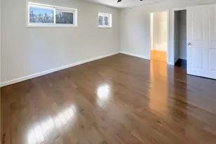 1367 Oakview Cir, Forest Park, GA 30297 - Photo 4