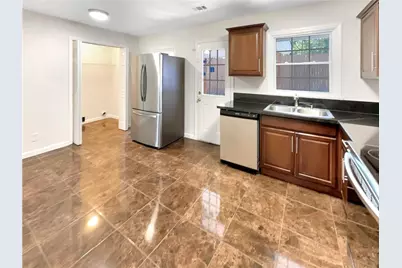 1367 Oakview Circle, Forest Park, GA 30297 - Photo 10