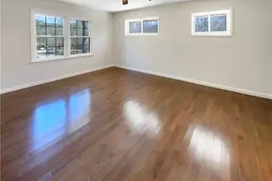 1367 Oakview Cir, Forest Park, GA 30297 - Photo 12