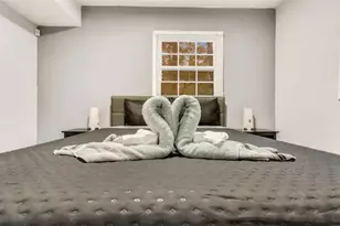 5671 Bobby Brook Ct, Lithonia, GA 30038 - Photo 16