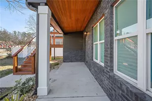 2847 Forrest Hills Dr SW, Atlanta, GA 30315 - Photo 4